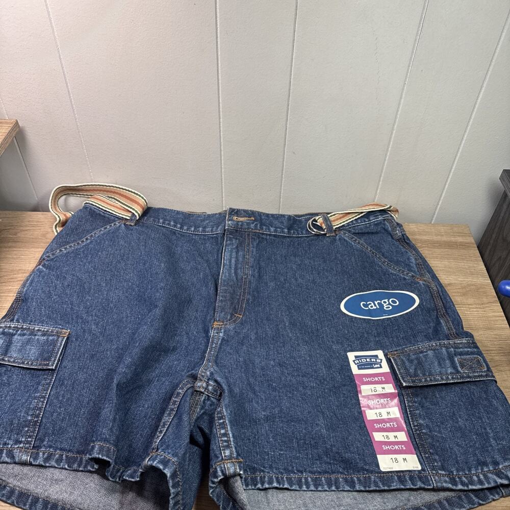 NWT LEE RIDERS 90’s Misses Jean Shorts With Belt New LL
